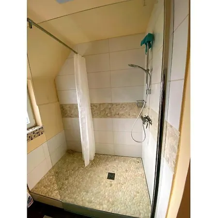 Σπίτι διακοπών In With Swimming Pool *