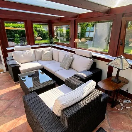 In With Swimming Pool Quickborn (Pinneberg)