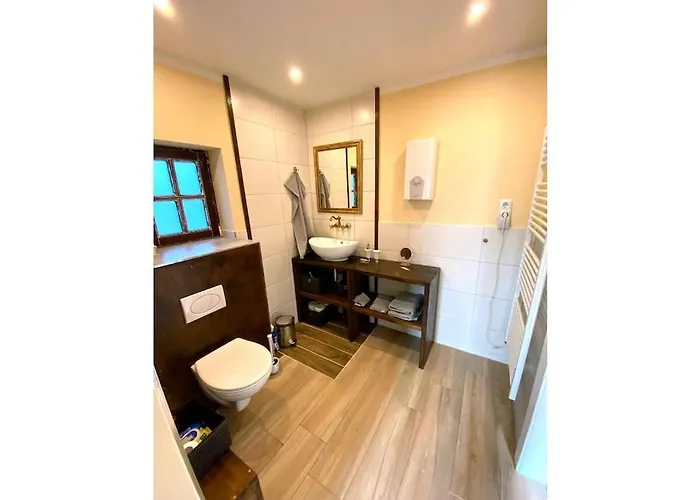 In With Swimming Pool